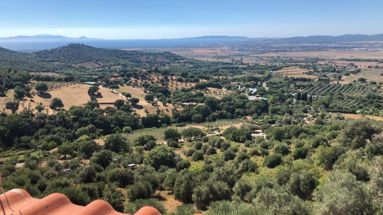 La Terrazza Di Re Scarlino Daire Dış mekan fotoğraf