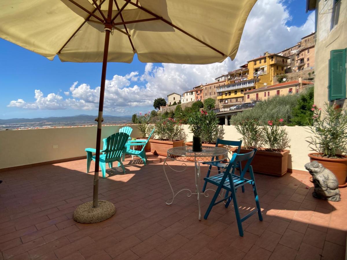 La Terrazza Di Re Scarlino Daire Dış mekan fotoğraf